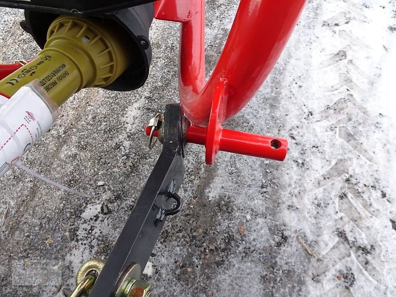 Schneepflug des Typs Dexwal Salzstreuer Düngerstreuer Streuer Trichterstreuer 400 Liter, Neumaschine in Sülzetal OT Osterweddingen (Bild 7)