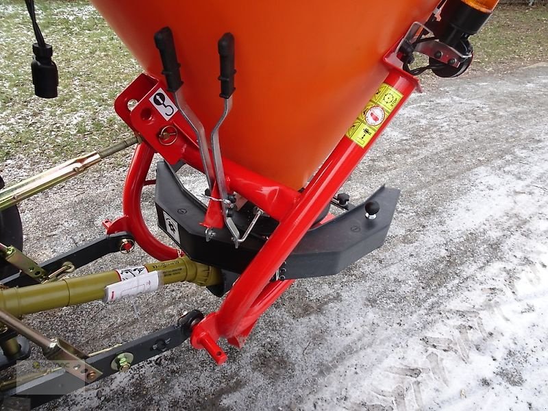 Schneepflug des Typs Dexwal Salzstreuer Düngerstreuer Streuer Trichterstreuer 400 Liter, Neumaschine in Sülzetal OT Osterweddingen (Bild 14)