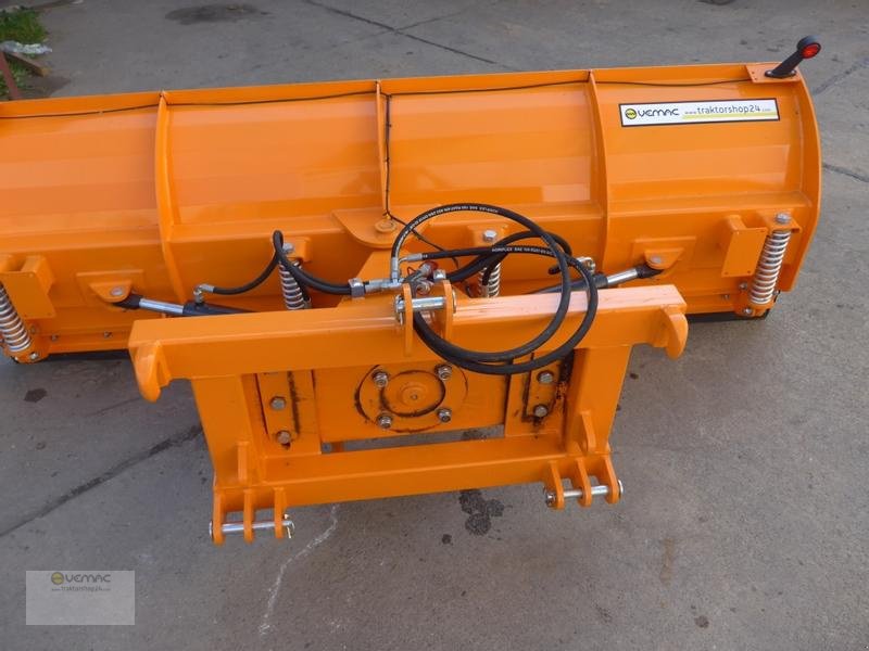 Schneepflug of the type Vemac Profi 220cm Schneeschild Schneepflug Schneeschieber NEU, Neumaschine in Sülzetal OT Osterweddingen (Picture 5)