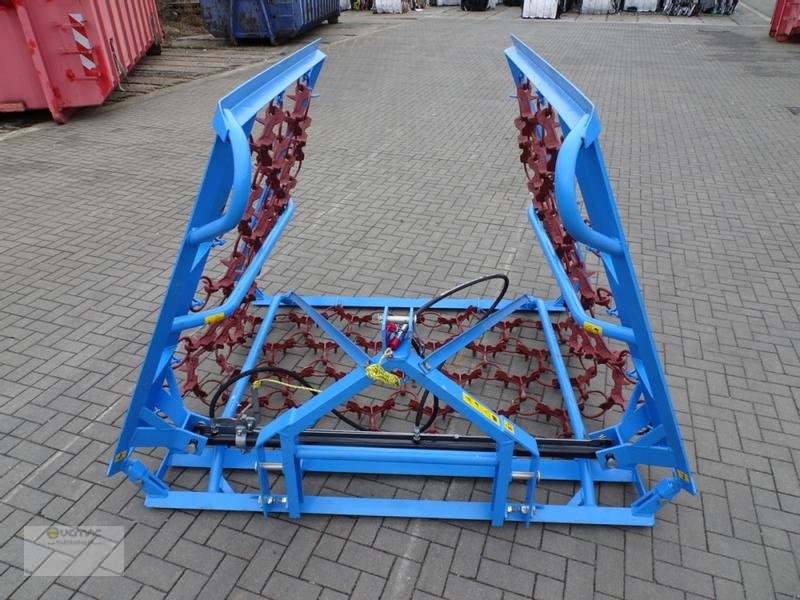 Wiesenegge of the type Vemac Wiesenschleppe Schleppe Egge 6m  4reihig Hydraulik NEU, Neumaschine in Sülzetal OT Osterweddingen (Picture 2)