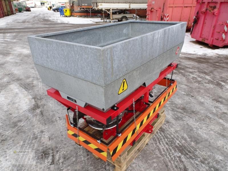 Schneepflug des Typs Vemac Zweischeibenstreuer 2 Scheiben Streuer Salzstreuer 1000L, Neumaschine in Sülzetal OT Osterweddingen (Bild 2)