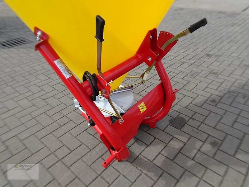 Schneepflug du type Vemac Smart 200 Streuer Salzstreuer Düngerstreuer Winterdienst NEU, Neumaschine en Sülzetal OT Osterweddingen (Photo 13)