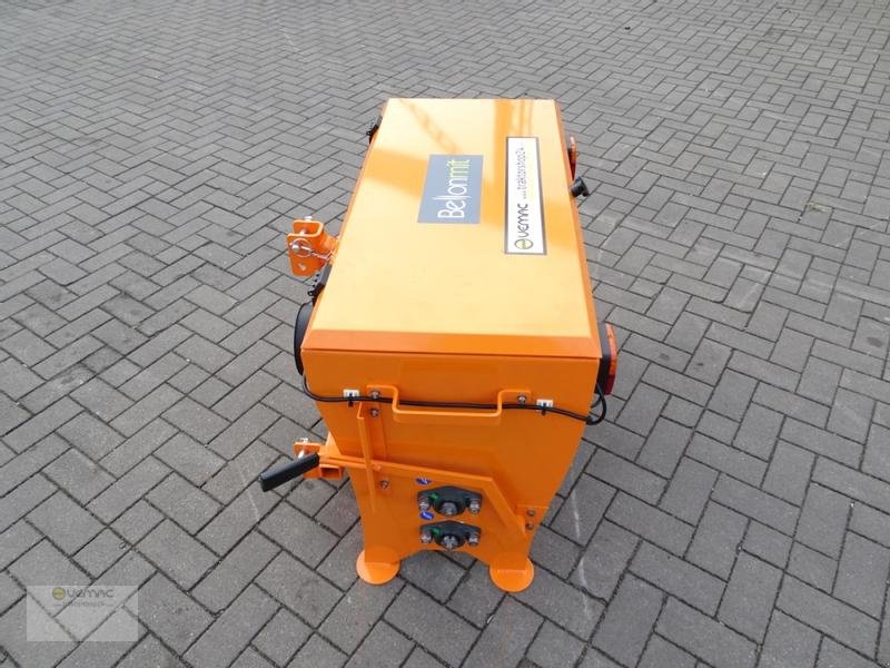 Schneepflug типа Vemac Kastenstreuer Walzenstreuer Streuer 100cm Winterdienst NEU, Neumaschine в Osterweddingen / Magdeburg (Фотография 4)