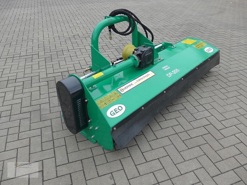 Mulcher of the type Vemac Geo DPS220 220cm Mulcher Schlegelmulcher Mähwerk NEU, Neumaschine in Sülzetal OT Osterweddingen (Picture 15)