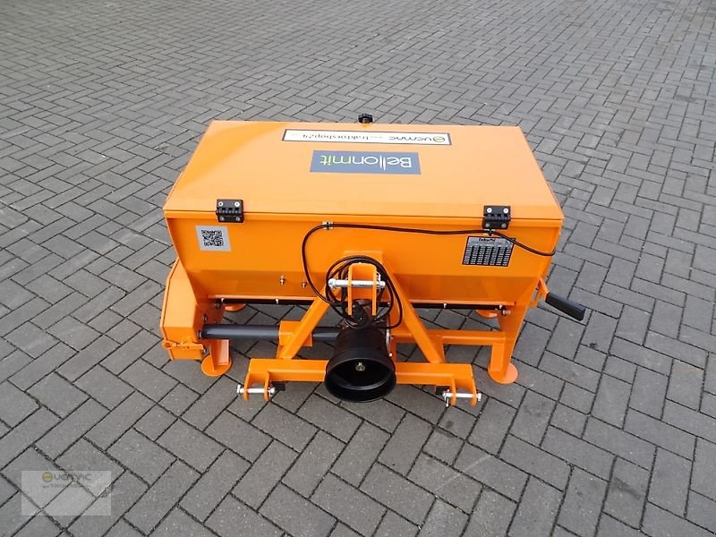 Schneepflug van het type Bellon Mit 120cm Kastenstreuer Walzenstreuer Streuer Winterdienst NEU, Neumaschine in Osterweddingen / Magdeburg (Foto 7)