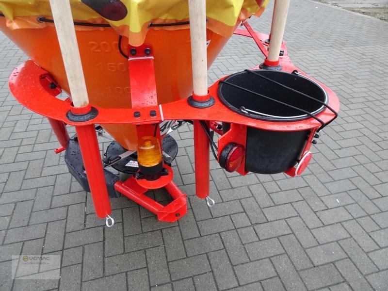 Schneepflug του τύπου Dexwal 300L Kommunal Streuer Salzstreuer Trichterstreuer NEU, Neumaschine σε Osterweddingen / Magdeburg (Φωτογραφία 3)