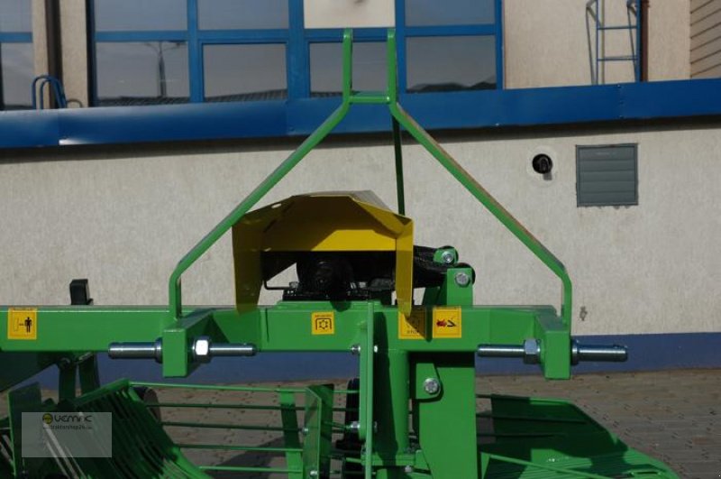 Kartoffelroder Türe ait BOMET Z655 Kartoffelroder Roder Kartoffel Schwingsiebroder NEU, Neumaschine içinde Sülzetal OT Osterweddingen (resim 2)