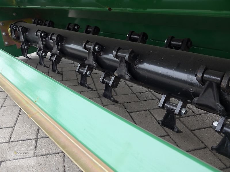 Mulcher of the type Geo Geo GK220 220cm Mulcher Schlegelmulcher Mähwerk Hammer NEU, Neumaschine in Sülzetal OT Osterweddingen (Picture 9)