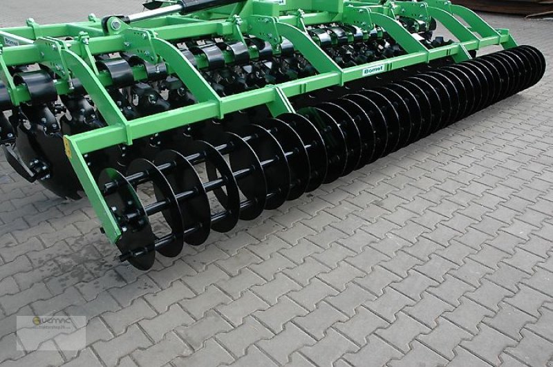 Kurzscheibenegge типа Vemac Kompaktscheibenegge Bomet U223/6, Neumaschine в Osterweddingen / Magdeburg (Фотография 9)