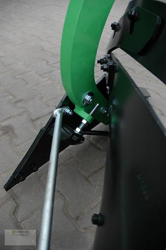 Pflug tipa BOMET Drehpflug U052 3 Schar 0,34-0,42-0,50m Körperbreite, Neumaschine u Sülzetal OT Osterweddingen (Slika 5)