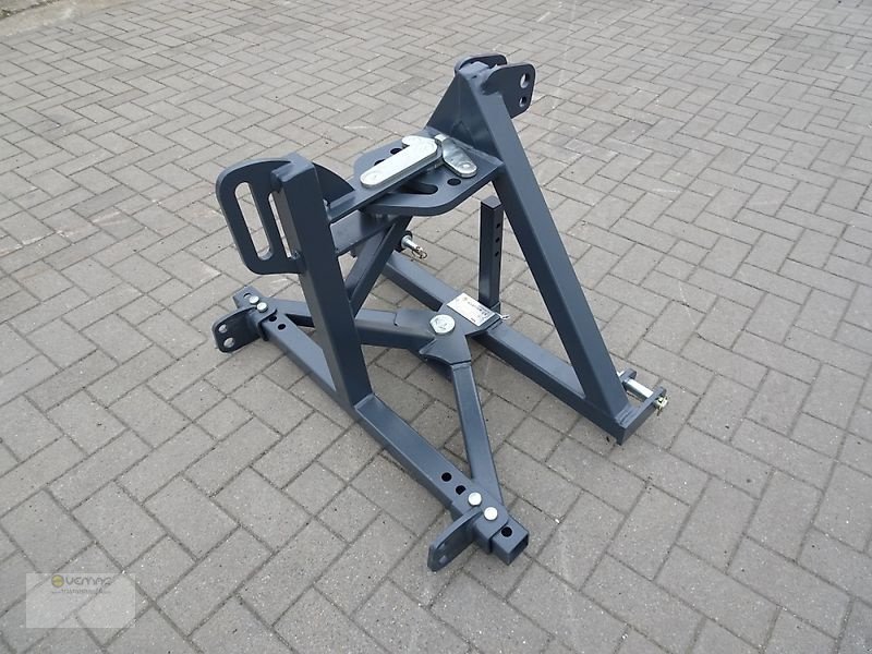 Sandstreuer & Salzstreuer типа Vemac Nachlaufeinrichtung für Reitbahnplaner Reitplatzplaner Planer Platzplaner Adapter Neu, Neumaschine в Sülzetal OT Osterweddingen (Фотография 4)