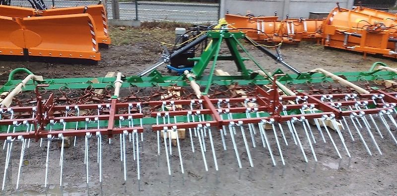 Wiesenegge a típus Vemac Wiesenschleppe Wiesenstriegel Striegelzinken 6m hydraulisch NEU, Neumaschine ekkor: Sülzetal OT Osterweddingen (Kép 2)
