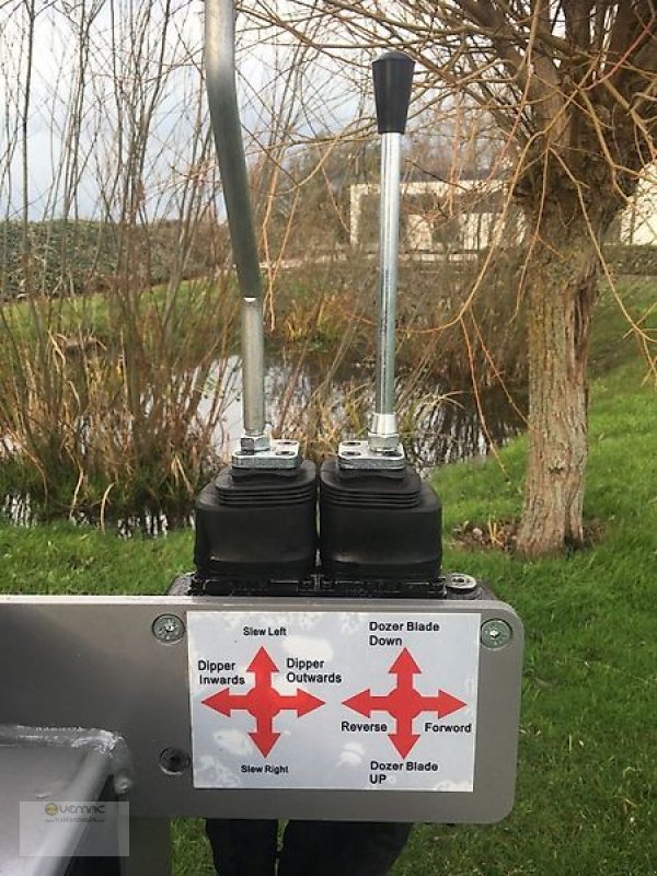 Bagger tipa Vemac Minibagger, Microbagger, Bagger ME15, Benzinmotor, Neumaschine u Osterweddingen / Magdeburg (Slika 2)