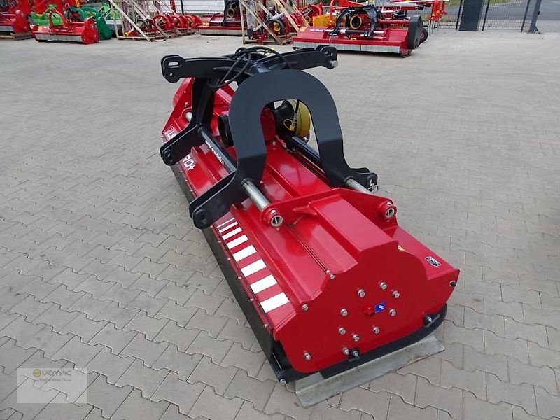 Mulcher Türe ait Vemac Mulcher FPM UM250PRO+ Front-Heck Schlegelmulcher 250cm Hammerschlegel NEU, Neumaschine içinde Osterweddingen / Magdeburg (resim 3)