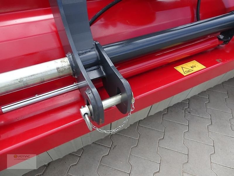 Mulcher Türe ait Vemac Mulcher FPM UM250PRO+ Front-Heck Schlegelmulcher 250cm Hammerschlegel NEU, Neumaschine içinde Osterweddingen / Magdeburg (resim 10)