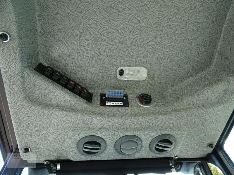 Schmalspurtraktor of the type Solis Solis 26 26PS Kabine Traktor Trecker Schlepper Allrad NEU, Neumaschine in Sülzetal OT Osterweddingen (Picture 8)