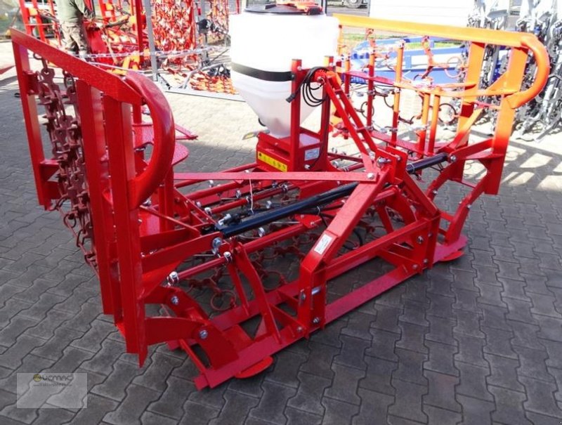 Wiesenegge typu Vemac WKJ4 4m Wiesenstriegel Wiesenschleppe Streuer Schleppe NEU, Neumaschine v Sülzetal OT Osterweddingen (Obrázek 1)