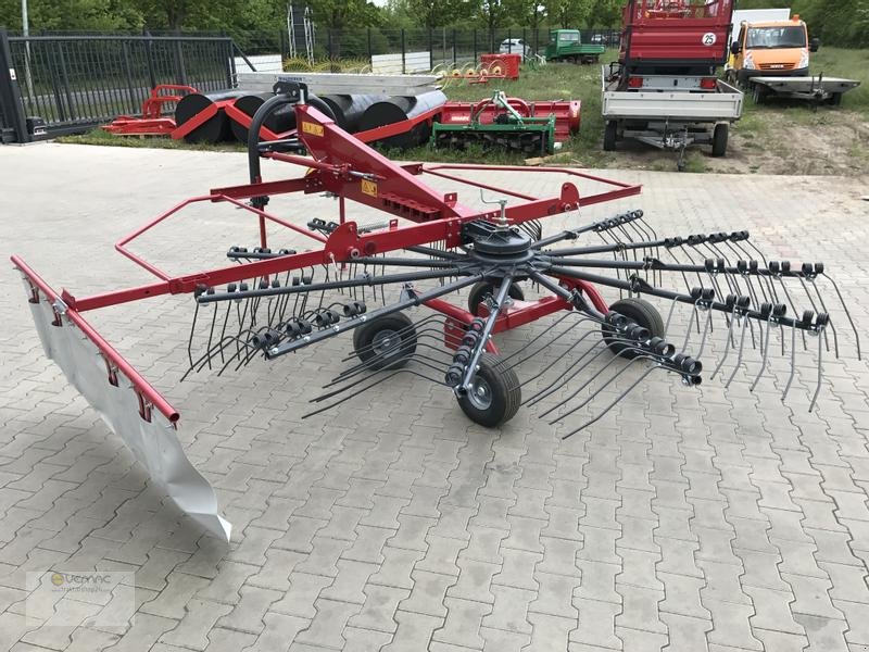 Schwader tipa FPM Kreiselschwader 430cm 4,3m Heuschwader Schwader Einkreisel  Kreiselheuschwader NEU, Neumaschine u Sülzetal OT Osterweddingen (Slika 15)