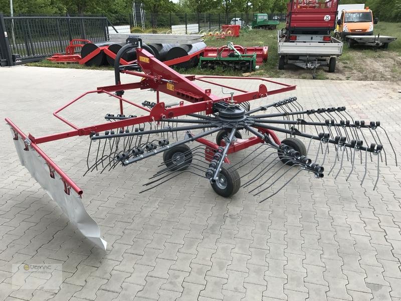 Schwader des Typs FPM Kreiselschwader 430cm 4,3m Heuschwader Schwader Einkreisel  Kreiselheuschwader NEU, Neumaschine in Sülzetal OT Osterweddingen (Bild 15)