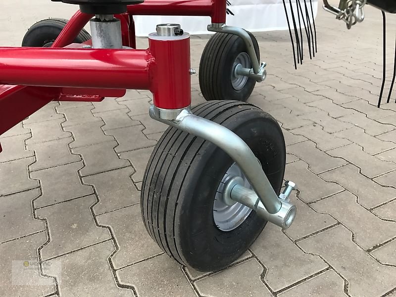 Schwader типа Vemac Kreiselschwader 410cm 4,1m Heuschwader Schwader Einkreisel Kreiselheuschwader NEU, Neumaschine в Osterweddingen / Magdeburg (Фотография 15)