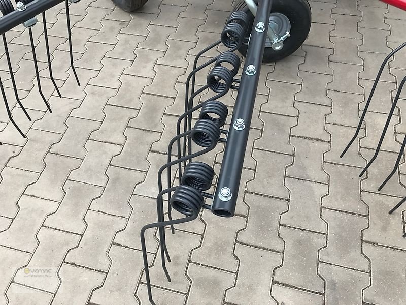 Schwader типа Vemac Kreiselschwader 410cm 4,1m Heuschwader Schwader Einkreisel Kreiselheuschwader NEU, Neumaschine в Osterweddingen / Magdeburg (Фотография 14)