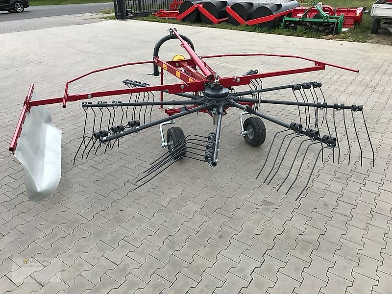 Schwader van het type FPM Agromehanika Kreiselschwader 300cm 3m Heuschwader Schwader Einkreisel Kreiselheuschwader NEU, Neumaschine in Osterweddingen / Magdeburg (Foto 8)