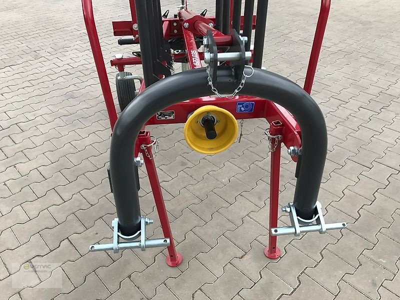 Schwader van het type FPM Agromehanika Kreiselschwader 300cm 3m Heuschwader Schwader Einkreisel Kreiselheuschwader NEU, Neumaschine in Osterweddingen / Magdeburg (Foto 2)