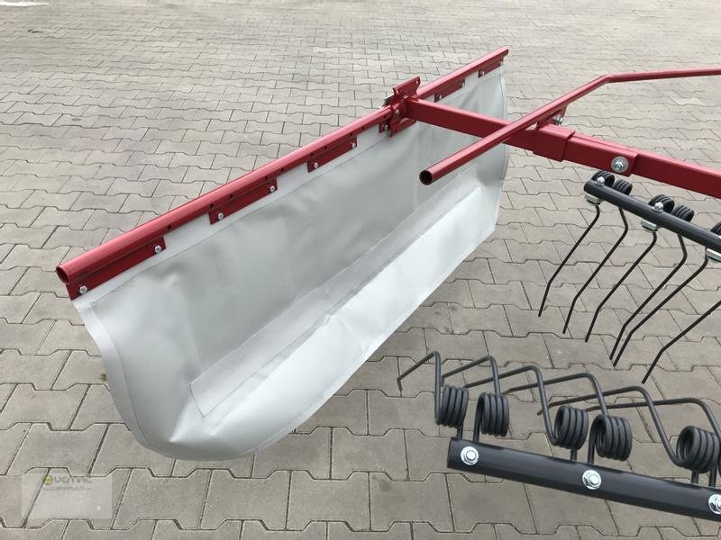 Schwader Türe ait Agromehanika Kreiselschwader 320cm 3,2m Heuschwader Schwader Einkreisel Kreiselheuschwader NEU, Neumaschine içinde Sülzetal OT Osterweddingen (resim 16)