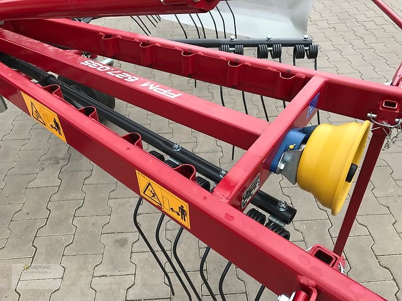 Schwader of the type FPM Agromehanika Kreiselschwader 320cm 3,2m Heuschwader Schwader Einkreisel Kreiselheuschwader NEU, Neumaschine in Osterweddingen / Magdeburg (Picture 20)