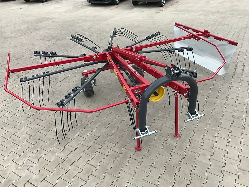 Schwader of the type FPM Agromehanika Kreiselschwader 320cm 3,2m Heuschwader Schwader Einkreisel Kreiselheuschwader NEU, Neumaschine in Osterweddingen / Magdeburg (Picture 1)