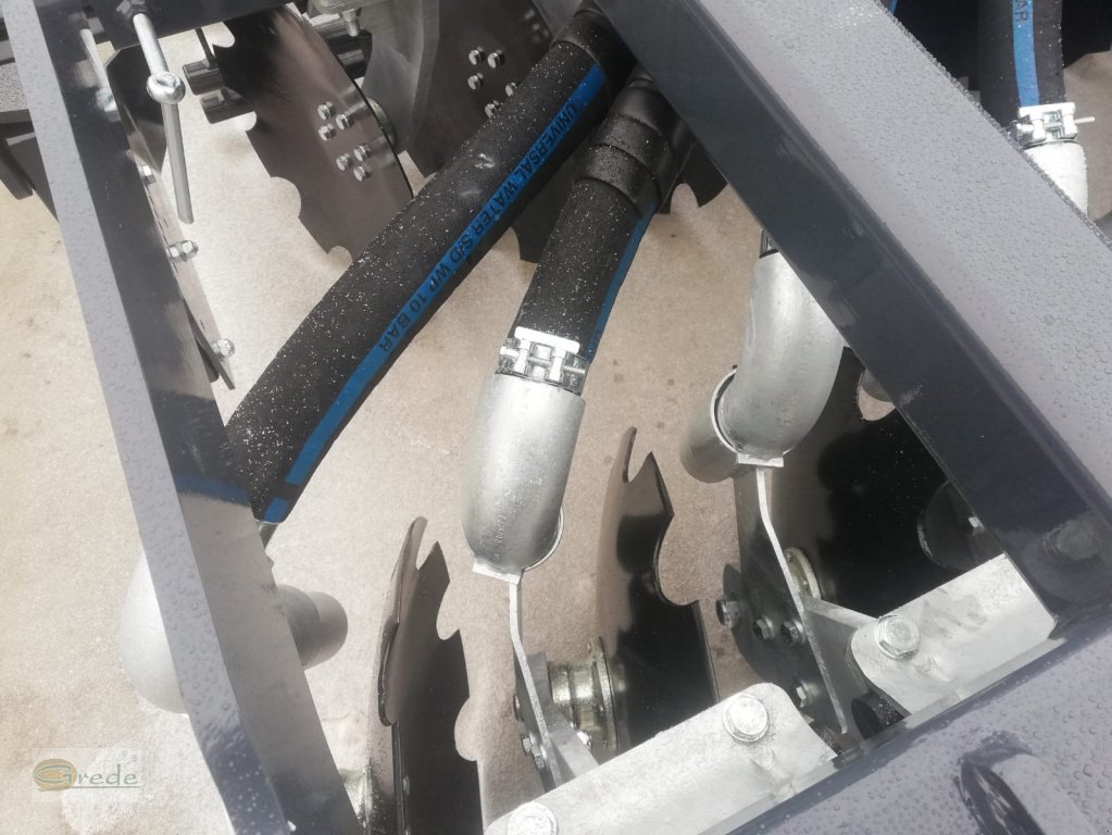 Kurzscheibenegge tipa Agroland TITANUM (HEAVY) AB 6,0 m mit Gülleverteiler Vogelsang, Neumaschine u Bad Emstal (Slika 3)