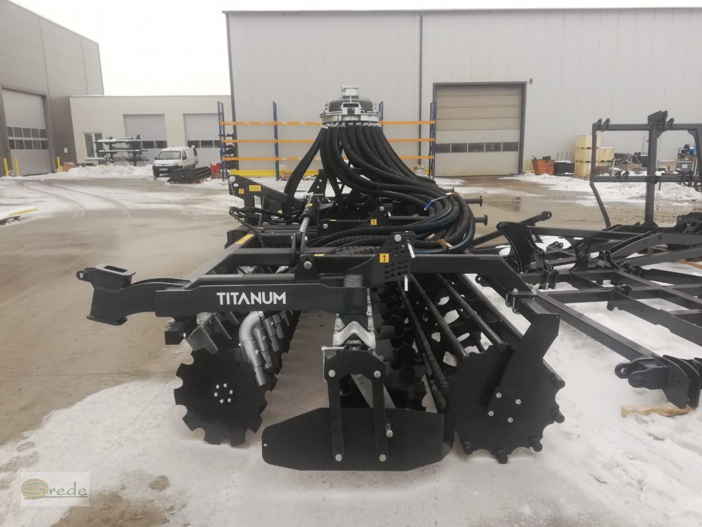 Kurzscheibenegge tipa Agroland TITANUM (HEAVY) AB 6,0 m mit Gülleverteiler Vogelsang, Neumaschine u Bad Emstal (Slika 5)