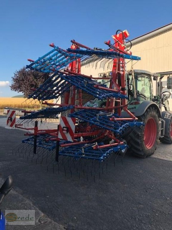 Striegeltechnik & Hacktechnik a típus Hatzenbichler Originalstriegel 12 m, hydraulische Verstellung, Vorführgerät, Neumaschine ekkor: Bad Emstal (Kép 2)