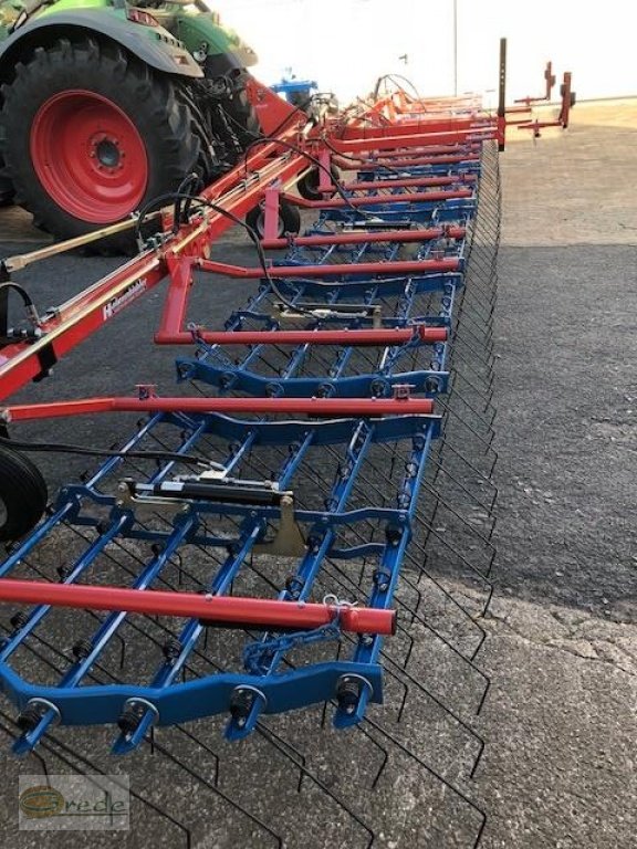 Striegeltechnik & Hacktechnik a típus Hatzenbichler Originalstriegel 12 m, hydraulische Verstellung, Vorführgerät, Neumaschine ekkor: Bad Emstal (Kép 9)