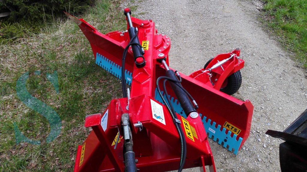 Grader of the type KTS 2,7 m mit 2 hydr. Zylindern, Neumaschine in Dietramszell (Picture 2)