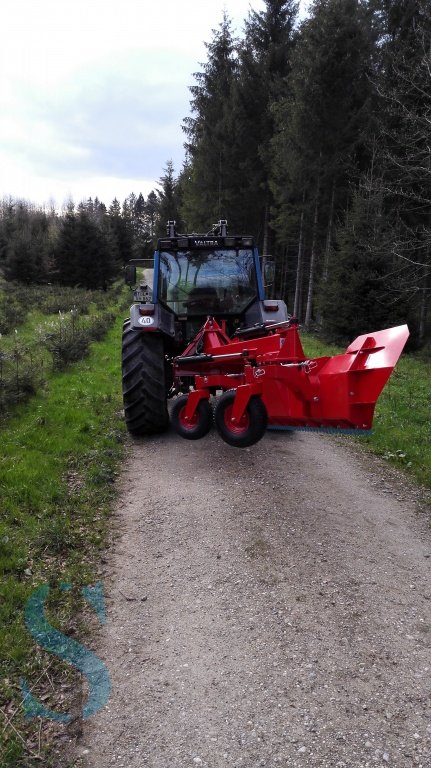 Grader of the type KTS 2,7 m mit 2 hydr. Zylindern, Neumaschine in Dietramszell (Picture 10)