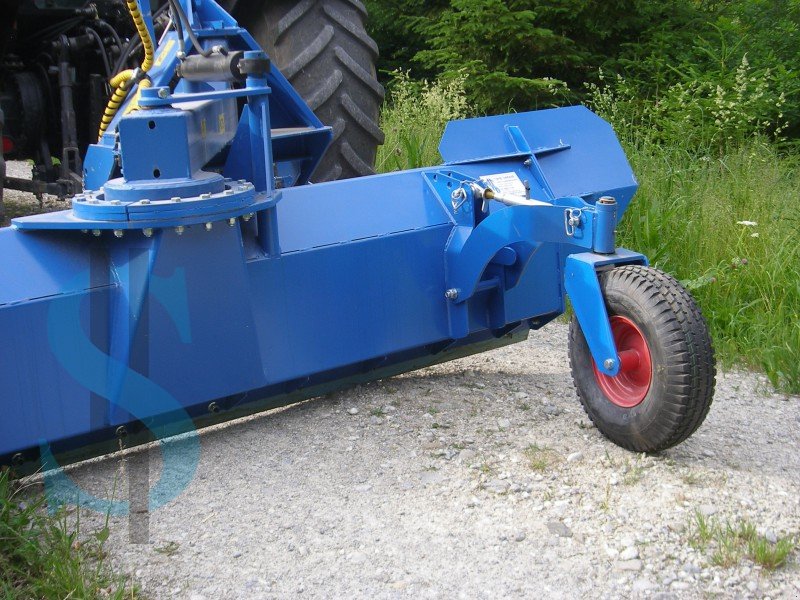 Grader of the type KTS 2,7 m mit 2 hydr. Zylindern, Neumaschine in Dietramszell (Picture 9)