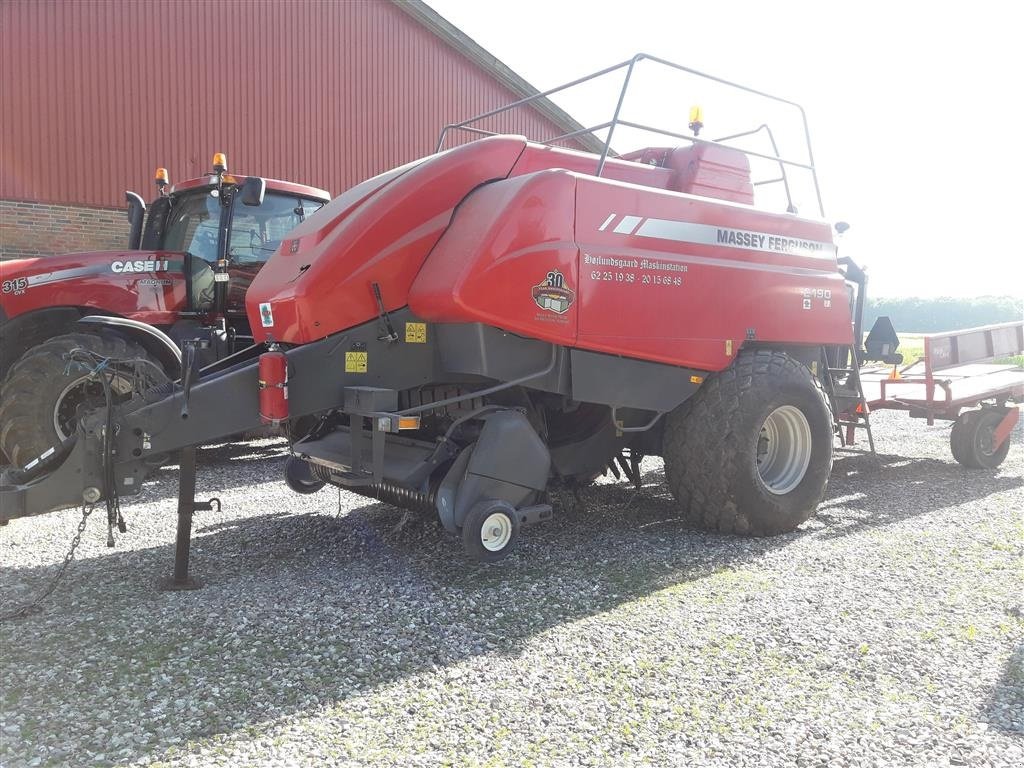 Großpackenpresse Türe ait Massey Ferguson 2190 m/parkland vogn, Gebrauchtmaschine içinde Gudbjerg (resim 1)