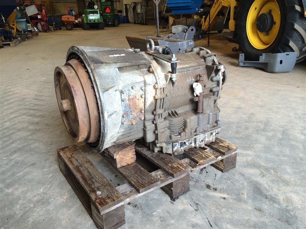 LKW of the type Volvo Automatgearkasse til Volvo FL6, Gebrauchtmaschine in Aabenraa (Picture 1)