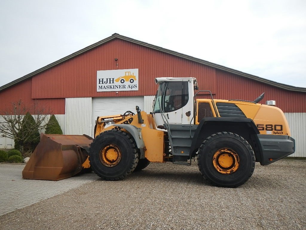 Radlader типа Liebherr 580 2plus2, Gebrauchtmaschine в Aabenraa (Фотография 1)