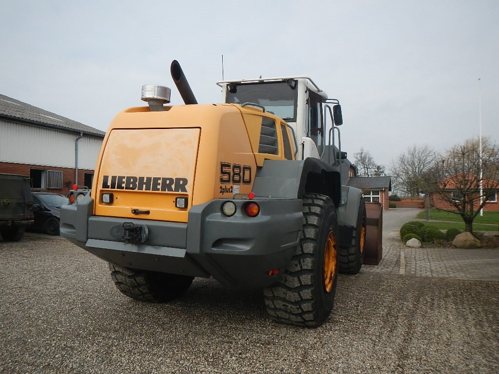 Radlader типа Liebherr 580 2plus2, Gebrauchtmaschine в Aabenraa (Фотография 5)