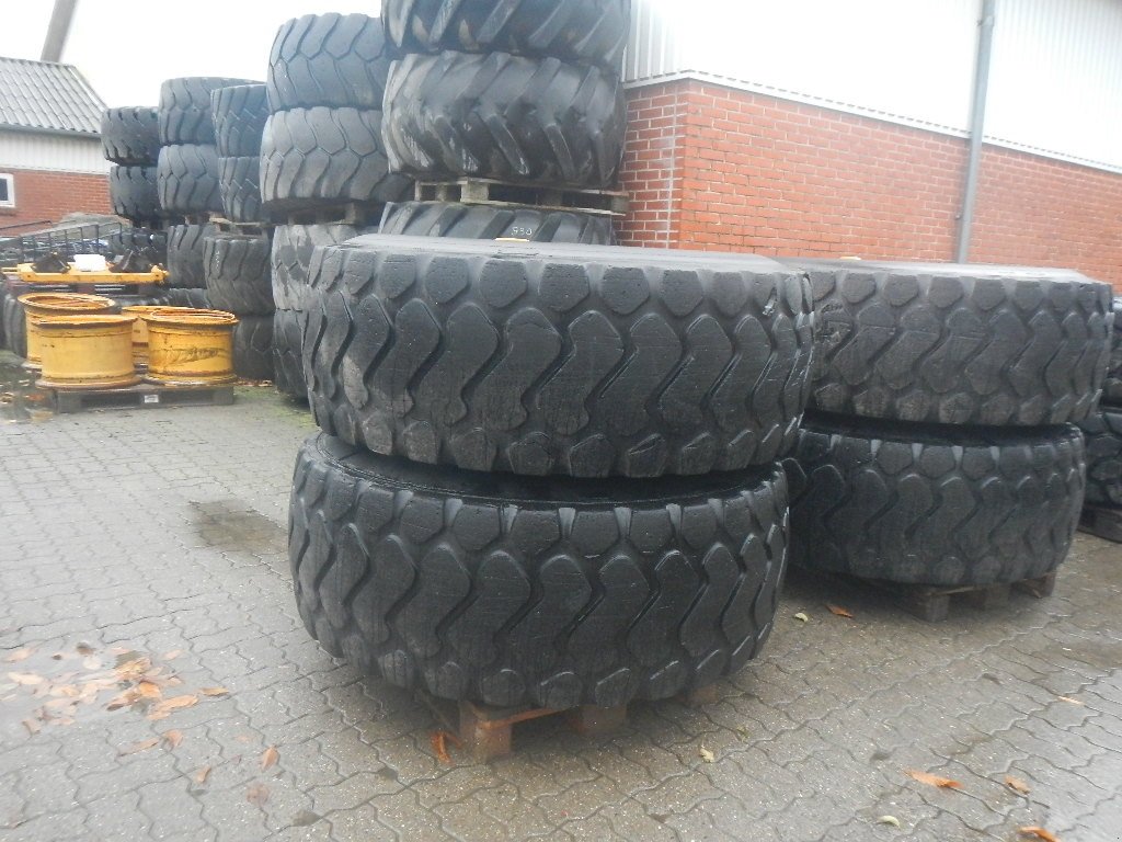 Felge типа Michelin 23.5R25 XHA - D118, Gebrauchtmaschine в Aabenraa (Фотография 3)