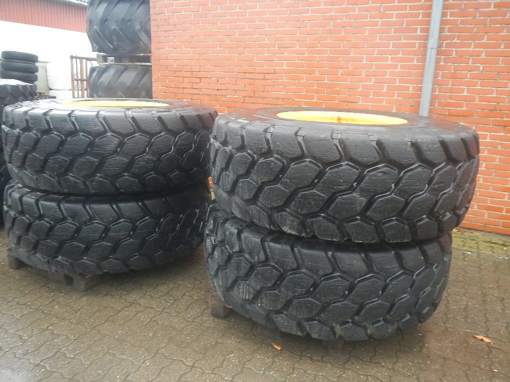 Felge типа Bridgestone 20.5R25 VJT - D117, Gebrauchtmaschine в Aabenraa (Фотография 2)