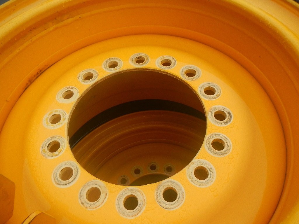 Felge типа Bridgestone 20.5R25 VJT - D117, Gebrauchtmaschine в Aabenraa (Фотография 5)