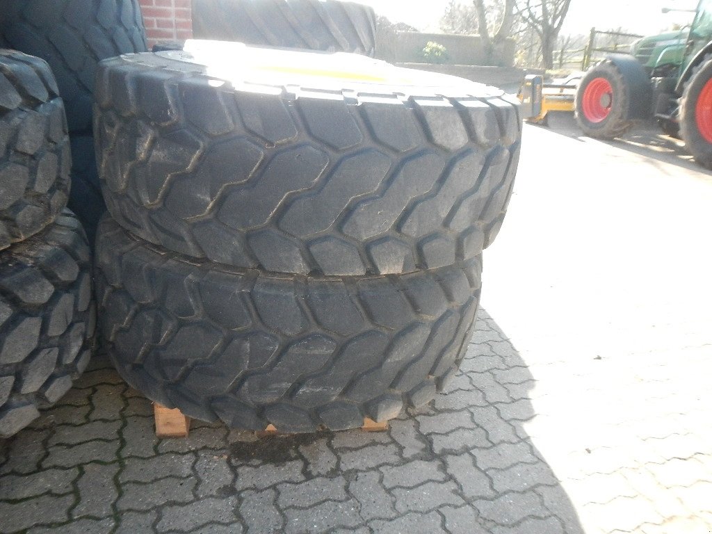 Felge tipa Bridgestone 20.5R25 D150, Gebrauchtmaschine u Aabenraa (Slika 4)