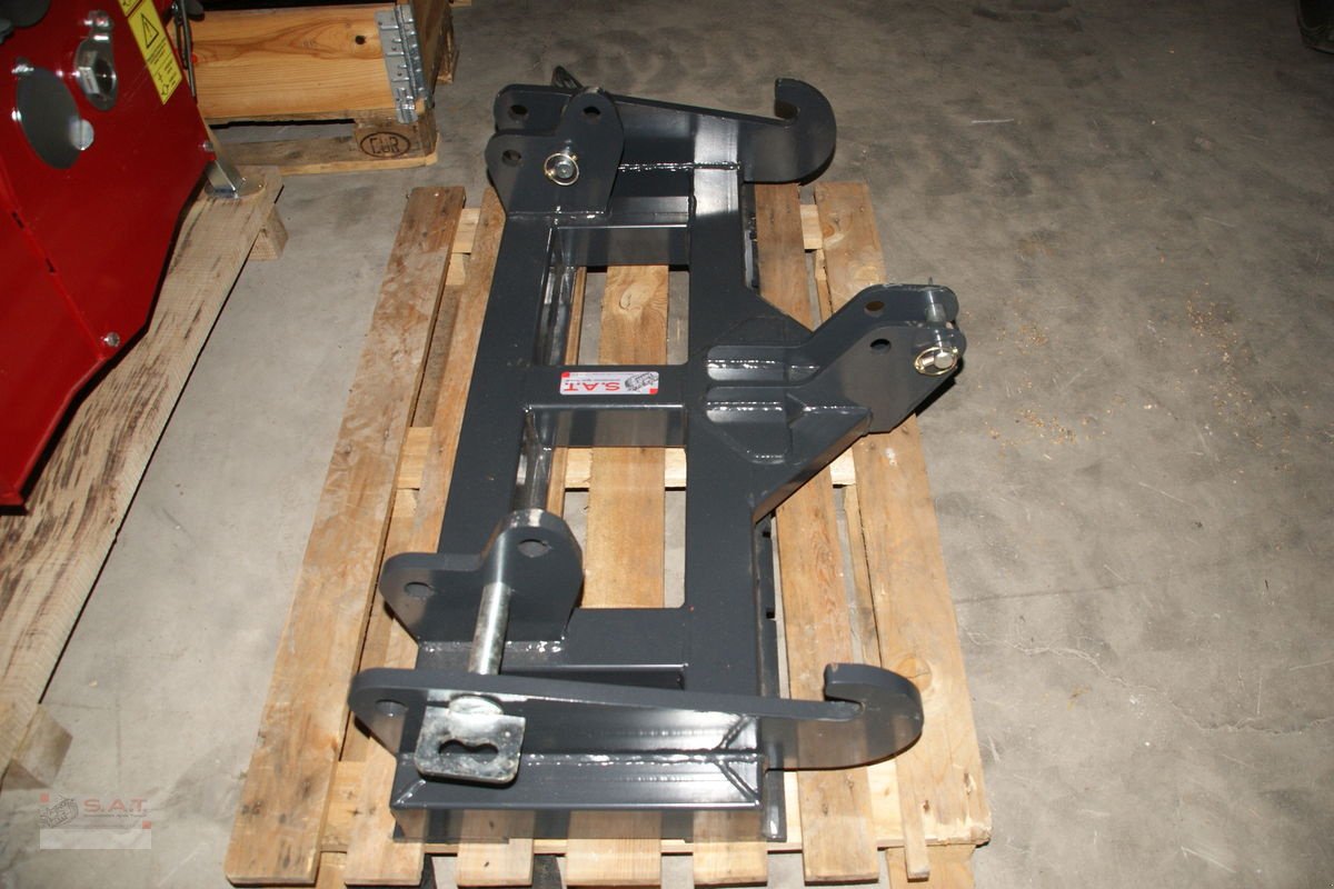 Frontladerzubehör of the type Sonstige Palettengabel Euro-Dreipunkt-NEU, Neumaschine in Eberschwang (Picture 3)