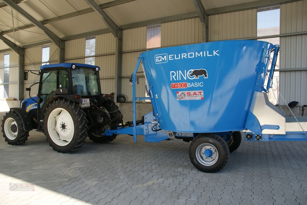 Futtermischwagen of the type Sonstige FX 600- Basic-NEUMASCHINE, Neumaschine in Eberschwang (Picture 1)