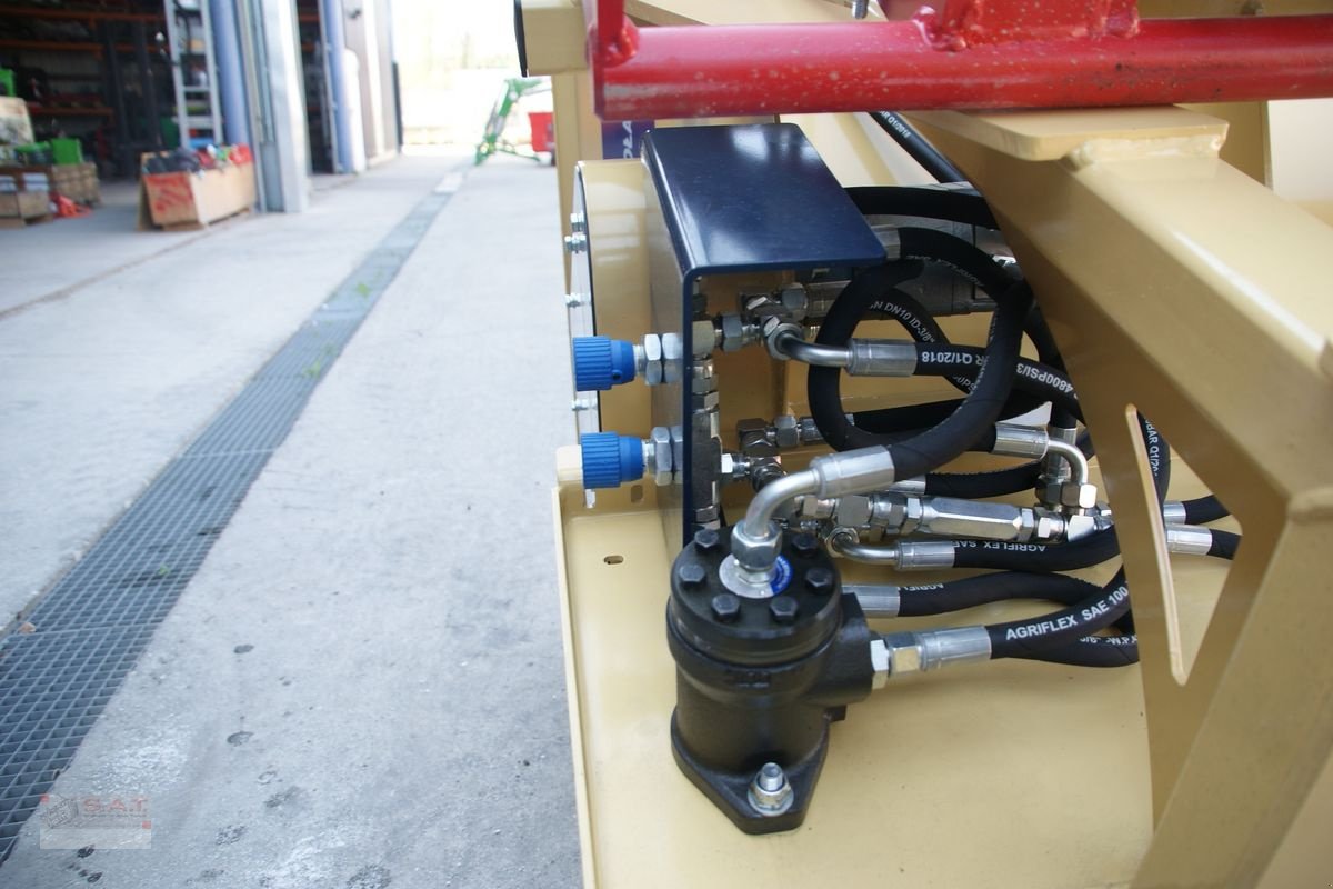 Einstreutechnik Türe ait Sonstige NEU- SAT Einstreugerät-Futterverteiler-NEUGERÄT, Neumaschine içinde Eberschwang (resim 5)