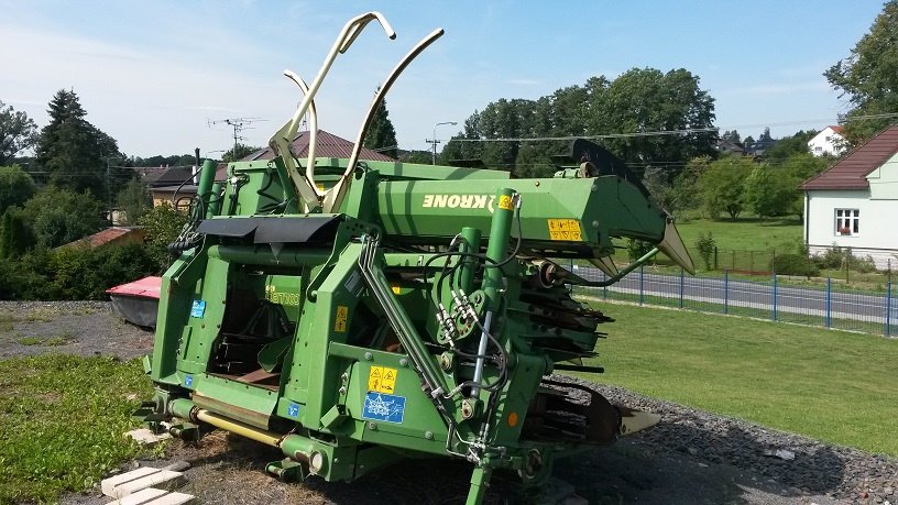 Schneidwerk от тип Krone Easy Collect 903, Gebrauchtmaschine в Ostrava - Polanka (Снимка 1)