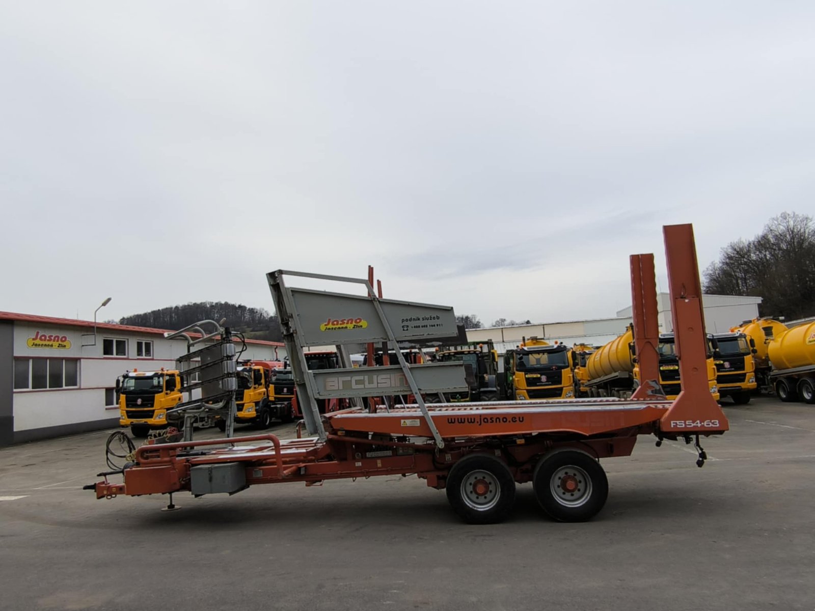 Ballensammelwagen tip Arcusin F 54 - 63, Gebrauchtmaschine in Ostrava - Polanka (Poză 1)